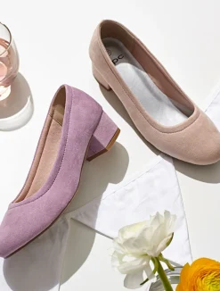Zapatos de tacón con tacón ancho