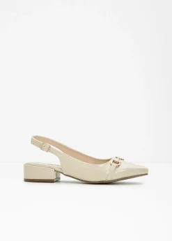 Zapatos de tacón con talón al descubierto
