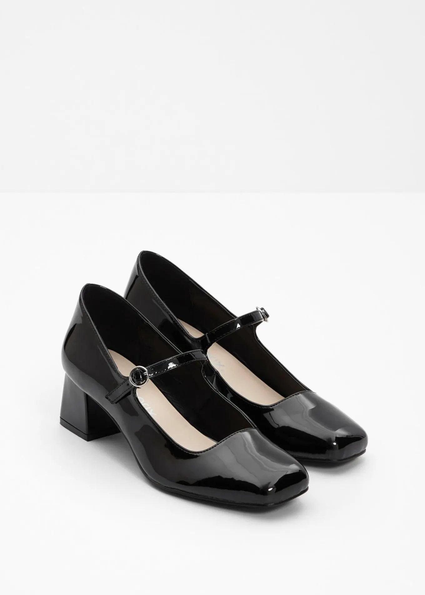 Zapatos de tacón con tira