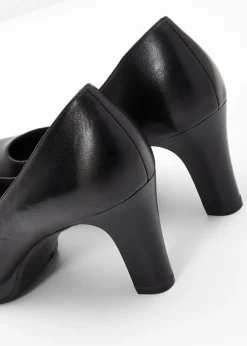 Zapatos de tacón de piel de Tamaris