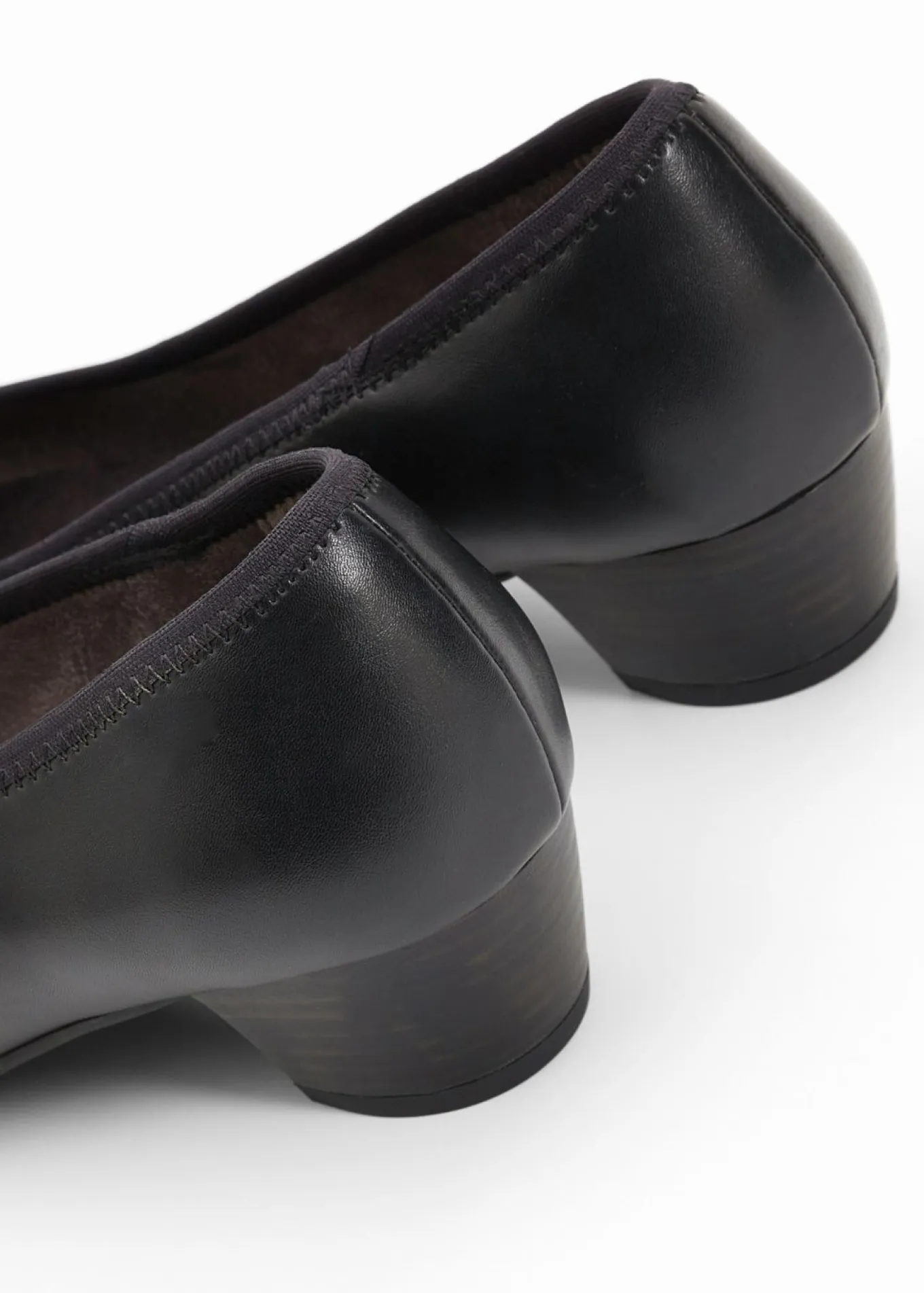 Zapatos de tacón Jana de ancho cómodo